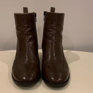 Kalena’s Italian made shoes. Shop is based in Vancouver bc.